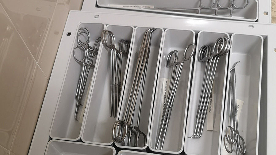 Narzędzia chirurgiczne w CSSD